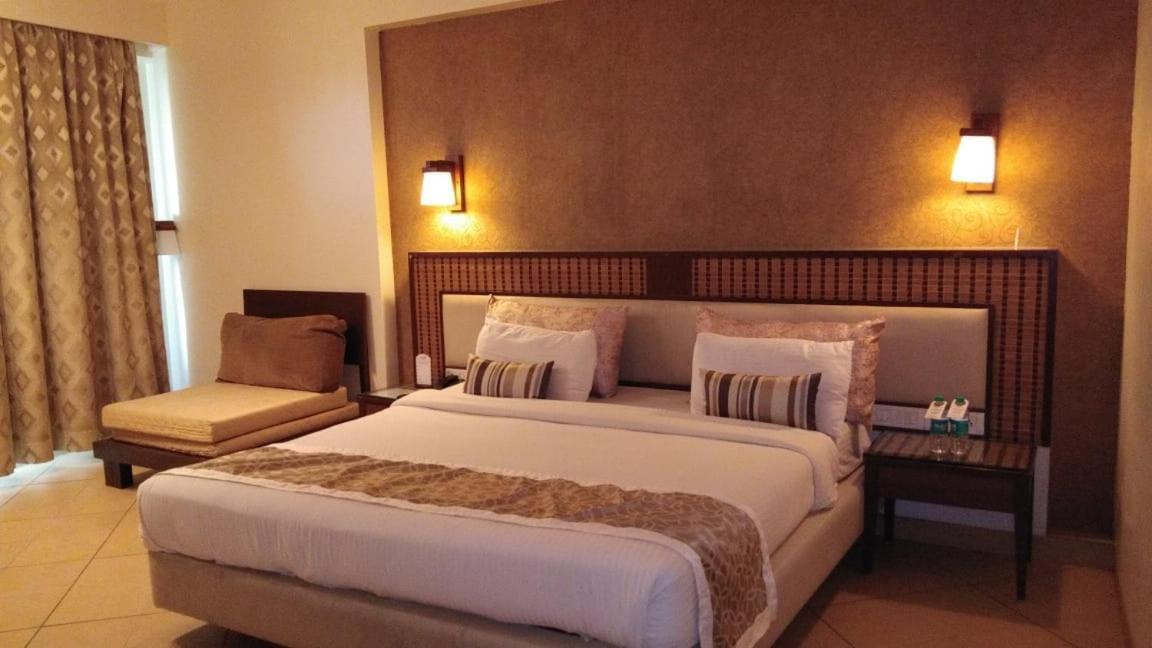 Silverador Resort Тхане Екстер'єр фото